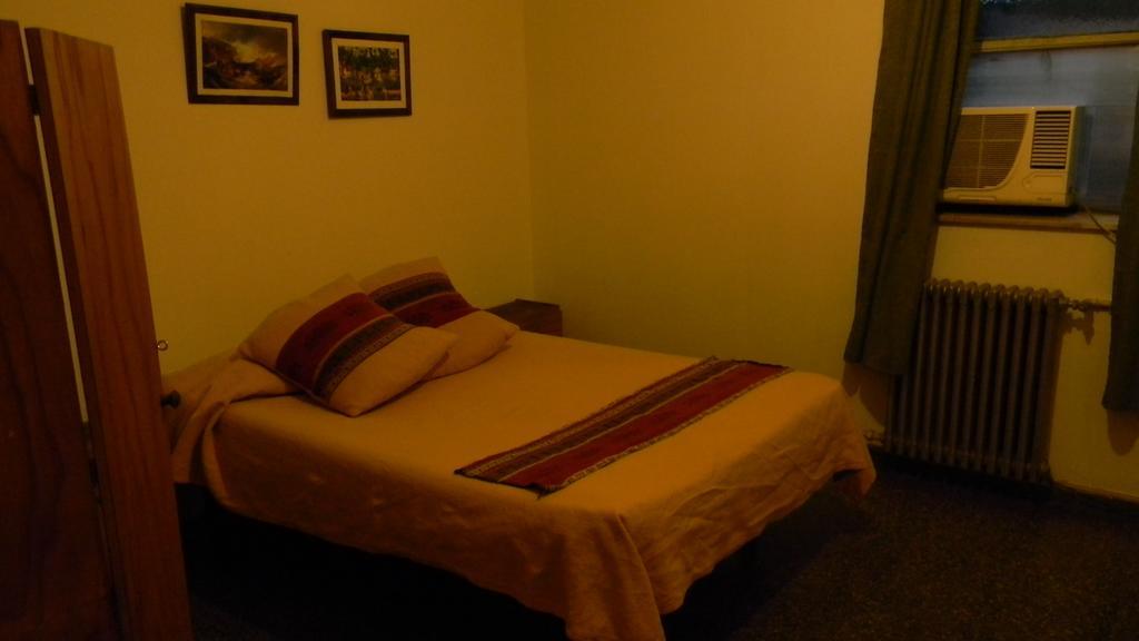 Punto Urbano Hostel Mendoza Cameră foto